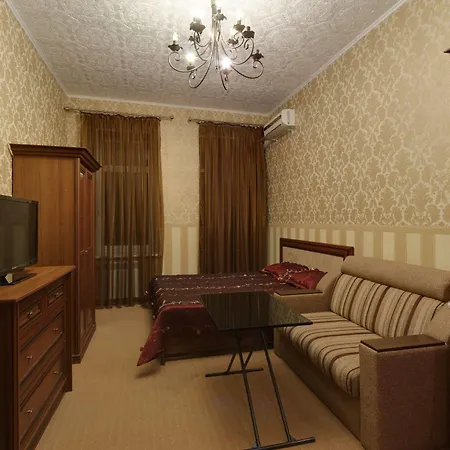 Pokrovsky Hotel Kiev