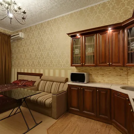 Pokrovsky Hotel Kiev